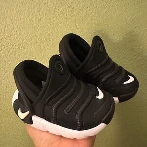 BABY Nike shoes